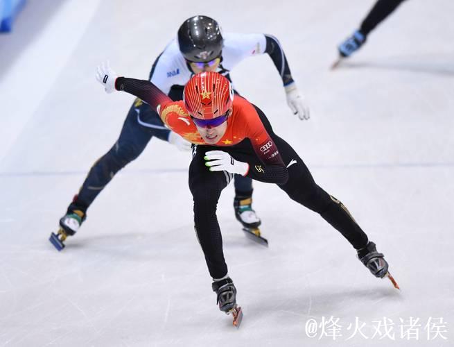 短道速滑队全力备战世巡赛及冬奥会 第二阶段选拔赛拉开帷幕 短道速滑队全力备战世巡赛及冬奥会 第二阶段选拔赛拉开帷幕